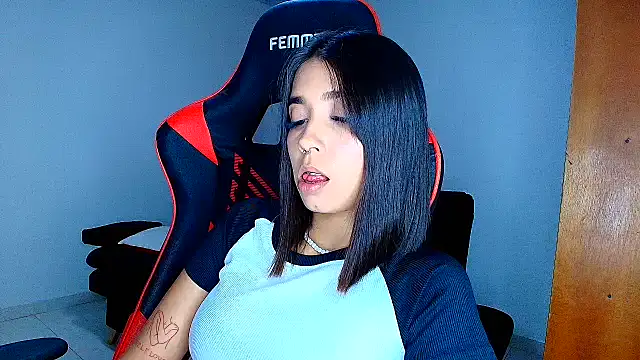 Rousse violett online show from 19, 2, 2026