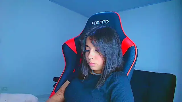 Rousse violett online show from 6, 11, 2025