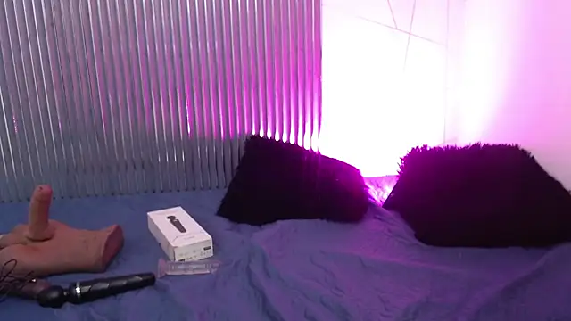 Snapshot of gabriela_cortez chatting on 17, 5, 2026 gabriela cortez online show from 17, 5, 2026
