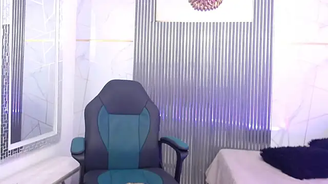 Snapshot of gabriela_cortez chatting on 6, 5, 2026 gabriela cortez online show from 6, 5, 2026