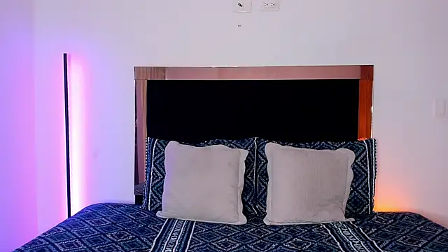 Carorosse online show from 19, 10, 2025