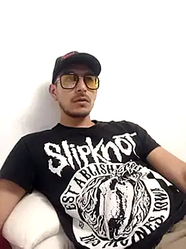 Snapshot of tony-camargo chatting on 25, 1, 2025 tony-camargo online show from 25, 1, 2025