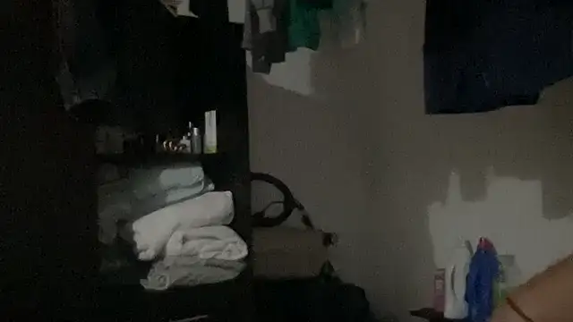 LunaBeya online show from 22, 12, 2025