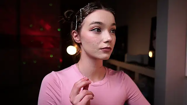 ileanacampbe online show from 12, 11, 2025