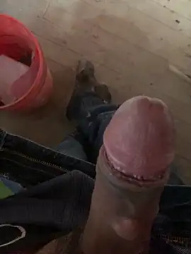 tucachondon online show from 28, 1, 2025