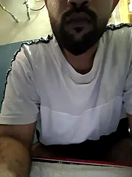 13lusty online show from 23, 3, 2026