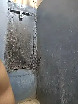 13lusty online show from 28, 10, 2025