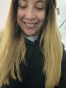 Snapshot of NyxAndria_1 chatting on 26, 5, 2026 NyxAndria 1 online show from 26, 5, 2026