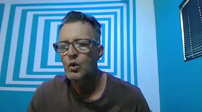 itsmeyes69 online show from 24, 1, 2025