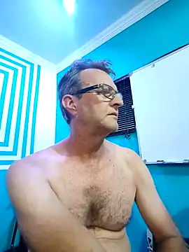 itsmeyes69 online show from 16, 1, 2025