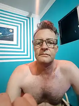 itsmeyes69 online show from 21, 1, 2025