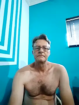itsmeyes69 online show from 9, 1, 2025