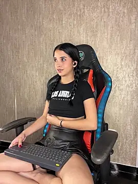 StefanyRousse online show from 14, 11, 2025