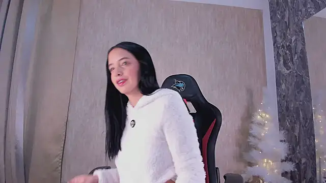 StefanyRousse online show from 18, 12, 2025