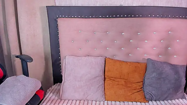 StefanyRousse online show from 23, 7, 2026