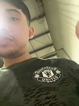 emmarod18 online show from 15, 4, 2026