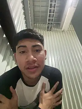 emmarod18 online show from 15, 2, 2026