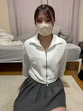 sakuchaaa 2525 online show from 10, 3, 2026