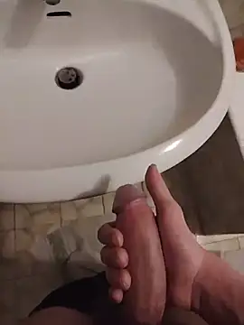 StirringOomph online show from 16, 2, 2026