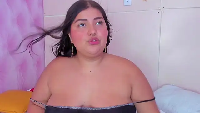 TaniaBellini online show from 18, 2, 2025