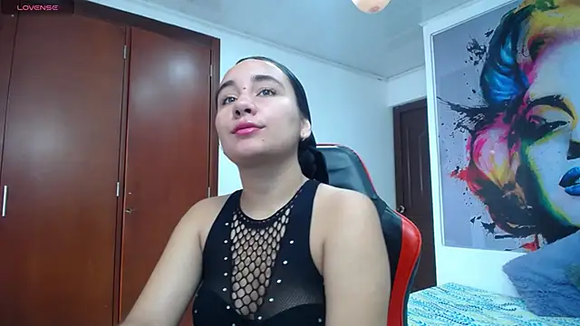 Maylin horny19 online show from 21, 2, 2026
