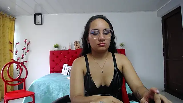 Maylin horny19 online show from 21, 3, 2026