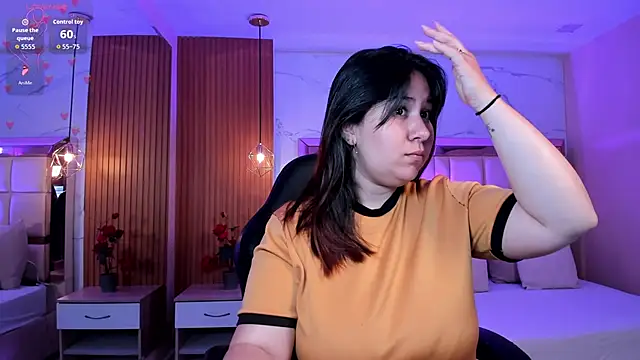 zoes milee online show from 20, 2, 2026