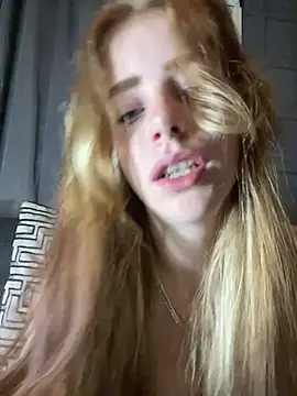 VioletxBlue online show from 23, 6, 2026