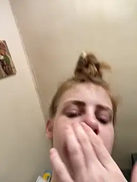 VioletxBlue online show from 2, 6, 2026