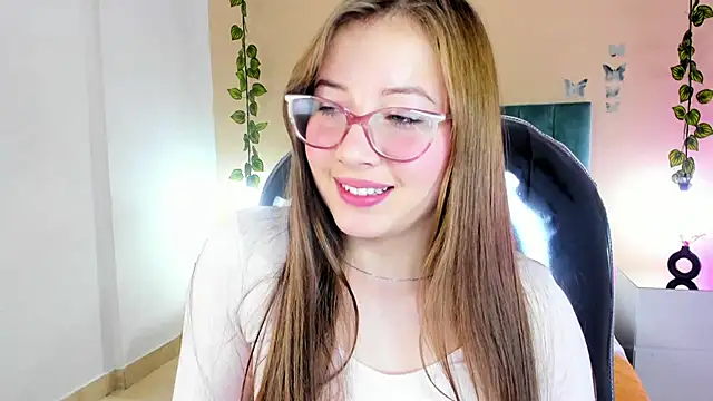 Snapshot of Dahlia_Rousse chatting on 30, 11, 2025 Dahlia Rousse online show from 30, 11, 2025