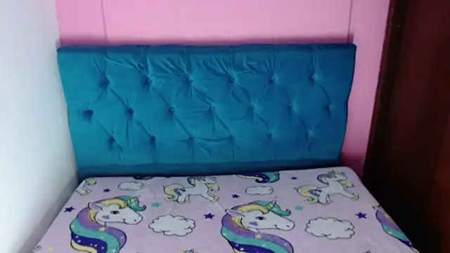 astreajonescm101 online show from 12, 1, 2025