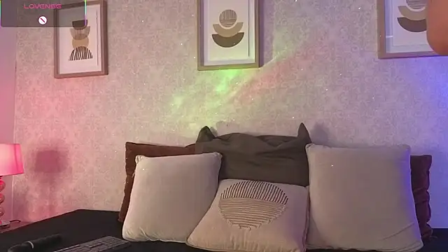 Veronica simons online show from 27, 10, 2025