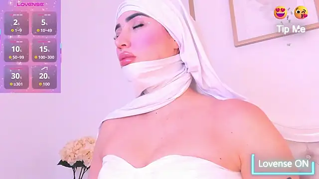 taylorsmiiith  online show from 14, 2, 2026