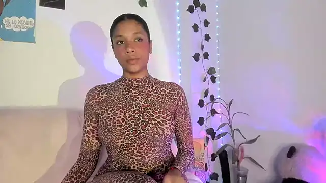 ElectraaJoness online show from 13, 6, 2026