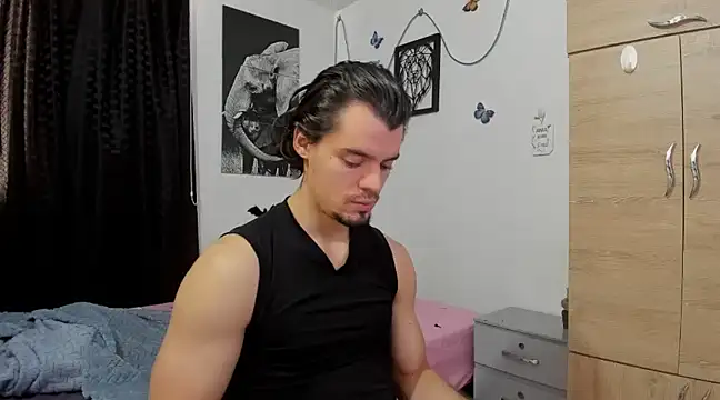 maxi styles online show from 14, 2, 2025