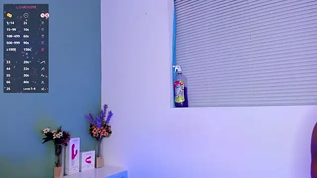 LovelyNickii online show from 9, 3, 2025