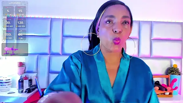 LovelyNickii online show from 24, 4, 2026