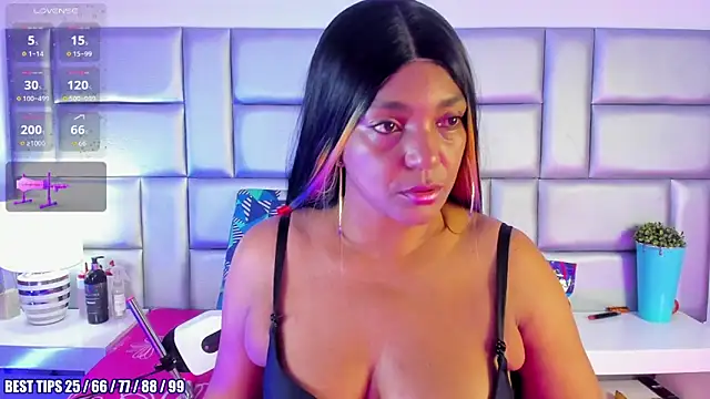 LovelyNickii online show from 16, 12, 2025