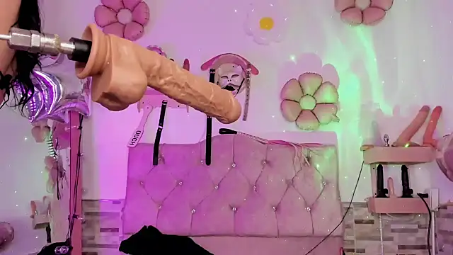 Snapshot of amyswallow7 chatting on 24, 10, 2025 amyswallow7 online show from 24, 10, 2025