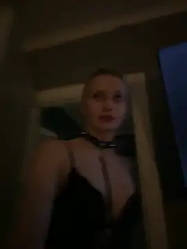 Snapshot of BeatriceXCute chatting on 31, 1, 2025 BeatriceXCute online show from 31, 1, 2025