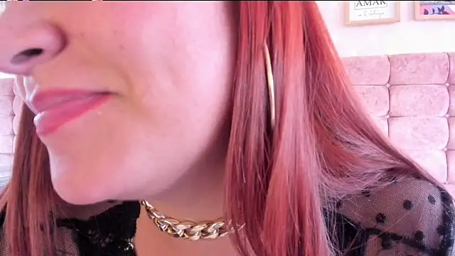 Snapshot of Elise-Leyton chatting on 20, 3, 2025 Elise-Leyton online show from 20, 3, 2025