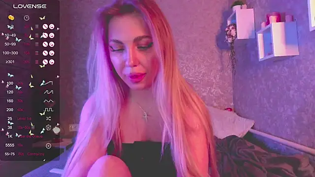 Mika Rayy online show from 12, 1, 2025