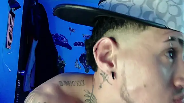 Snapshot of Neymar_jr11-collinss chatting on 10, 9, 2025 Neymar jr11-collinss online show from 10, 9, 2025