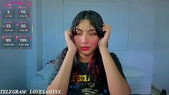 Snapshot of Lovelyamyy chatting on 28, 4, 2026 Lovelyamyy online show from 28, 4, 2026