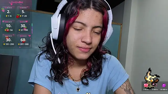 Lovelyamyy online show from 9, 10, 2025