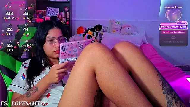 Snapshot of Lovelyamyy chatting on 4, 6, 2026 Lovelyamyy online show from 4, 6, 2026