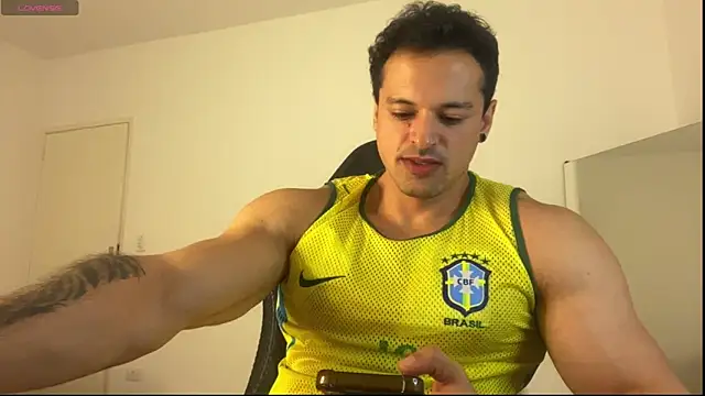 Snapshot of Lucasfit24 chatting on 11, 6, 2026 Lucasfit24 online show from 11, 6, 2026