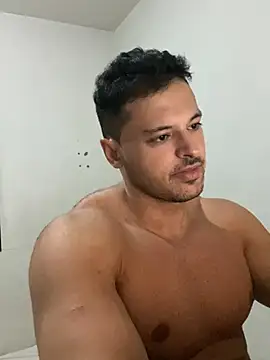 Lucasfit24 online show from 20, 2, 2025