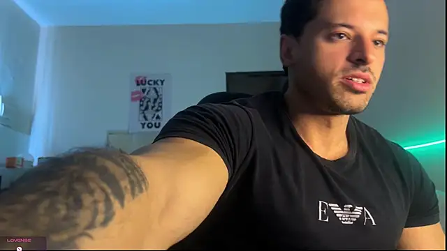Snapshot of Lucasfit24 chatting on 28, 5, 2026 Lucasfit24 online show from 28, 5, 2026