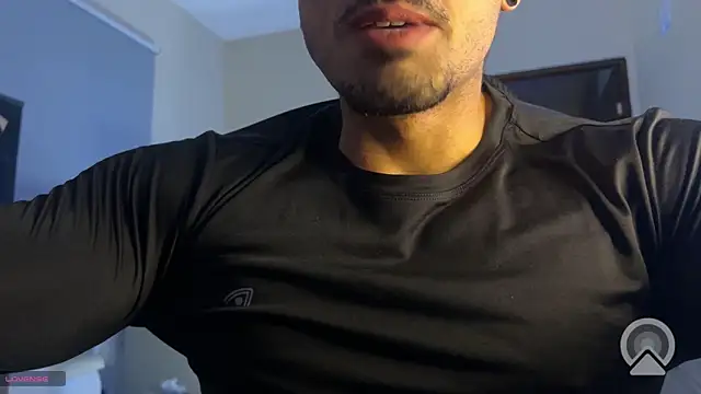 Snapshot of Lucasfit24 chatting on 8, 5, 2026 Lucasfit24 online show from 8, 5, 2026